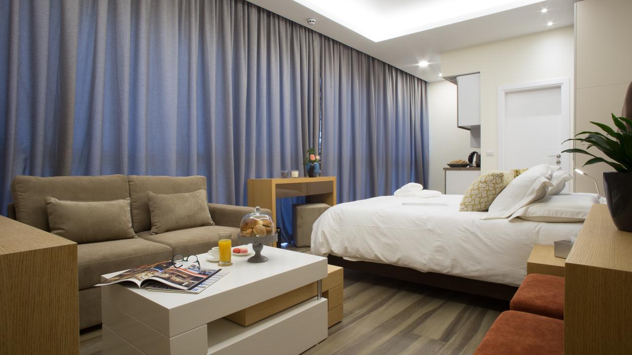 The Stay Furnished Apartments Dbayeh Ngoại thất bức ảnh