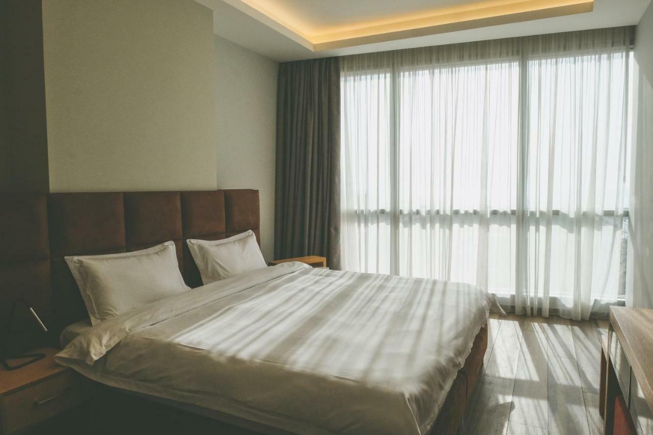 The Stay Furnished Apartments Dbayeh Ngoại thất bức ảnh